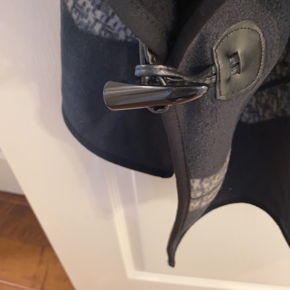 Serra poncho - Picture 4 of 5